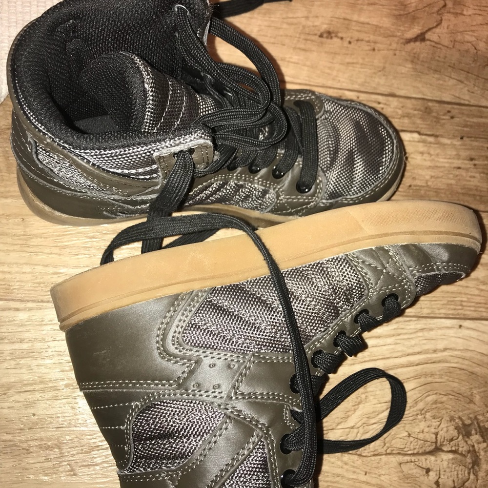 Boys high top shoes